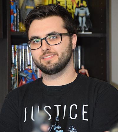 DC Comics artist Jason Fabok, artist behind the Royal Canadian Mint's 10z Superman: The Last Son of Krypton coin